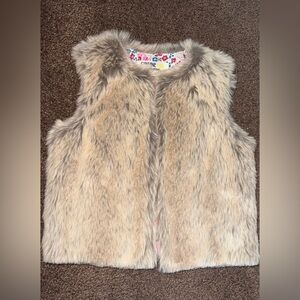 OshKosh genuine kids  Faux fur Vest 5T